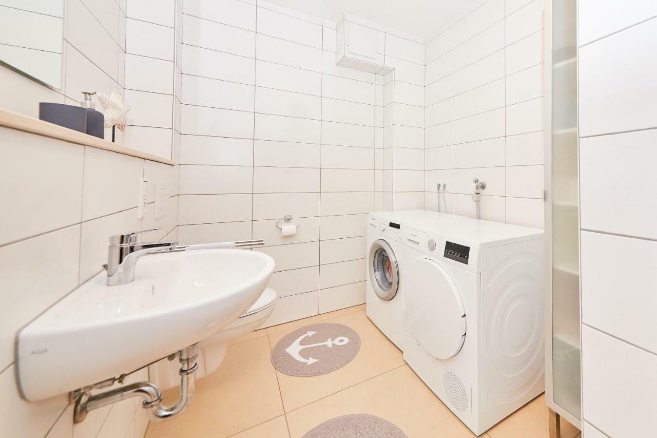 Ferienwohnung Bella Vista 베른카슈텔쿠에스 외부 사진