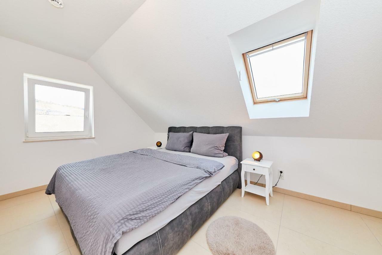 Ferienwohnung Bella Vista 베른카슈텔쿠에스 외부 사진